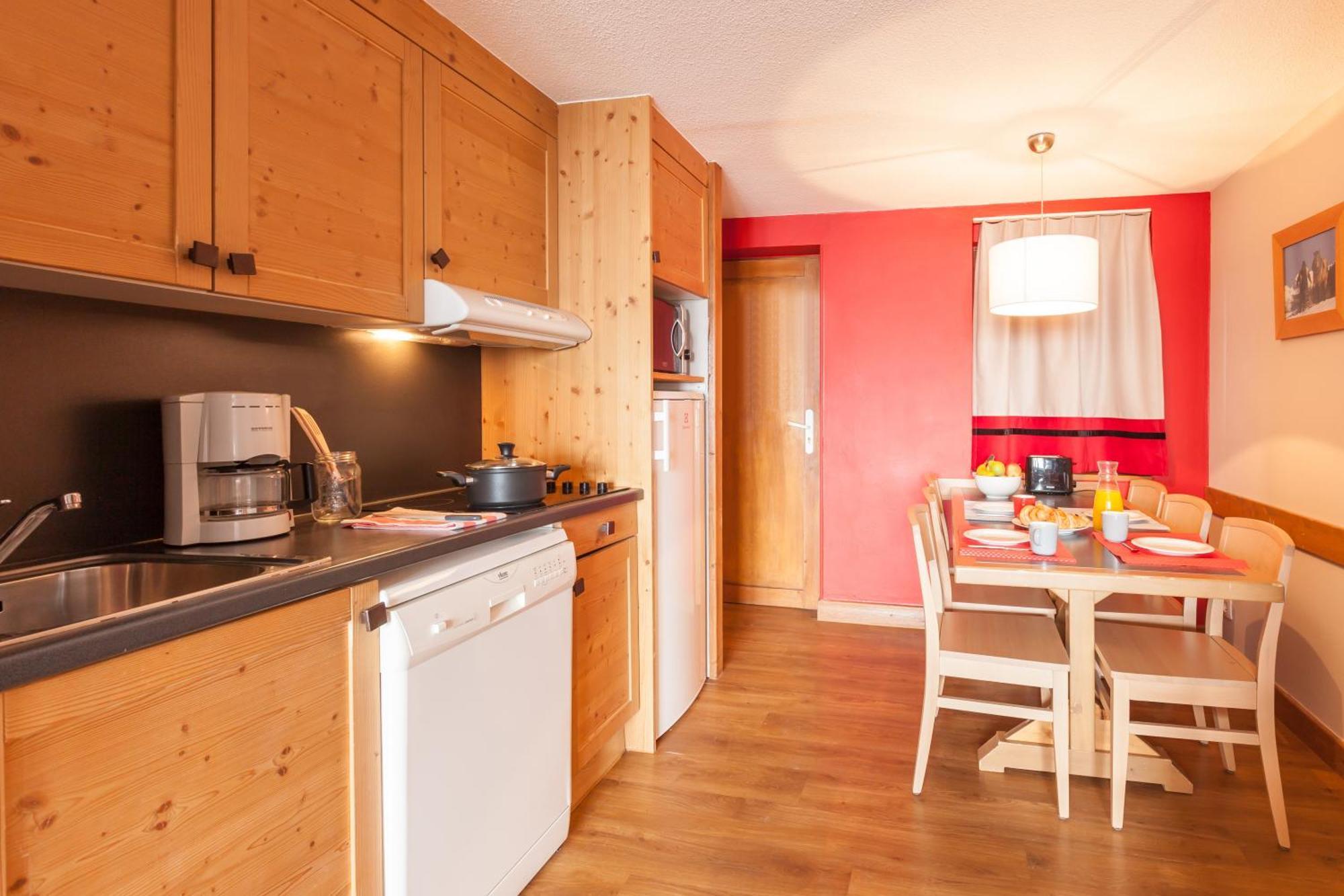 Residence Pierre & Vacances L'Ours Blanc Alpe d'Huez Exterior photo
