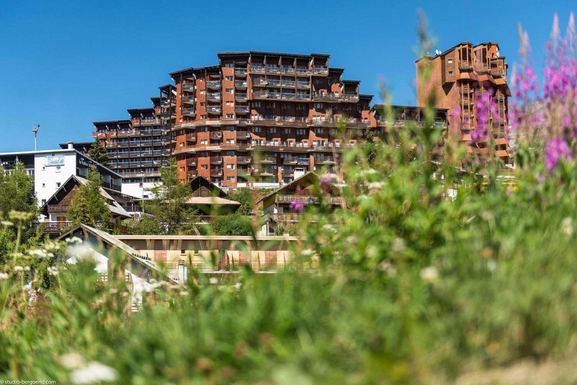 Residence Pierre & Vacances L'Ours Blanc Alpe d'Huez Exterior photo